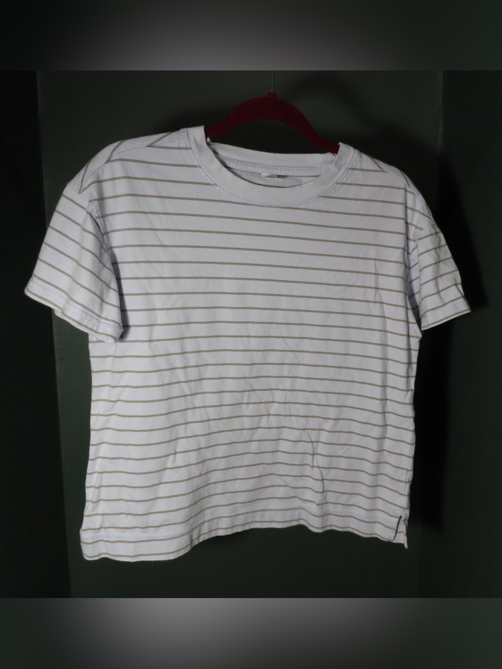 Old navy striped basic tee size XS